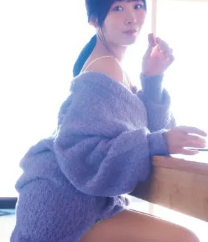 소나 아키타, 영 매거진 2025년 52호