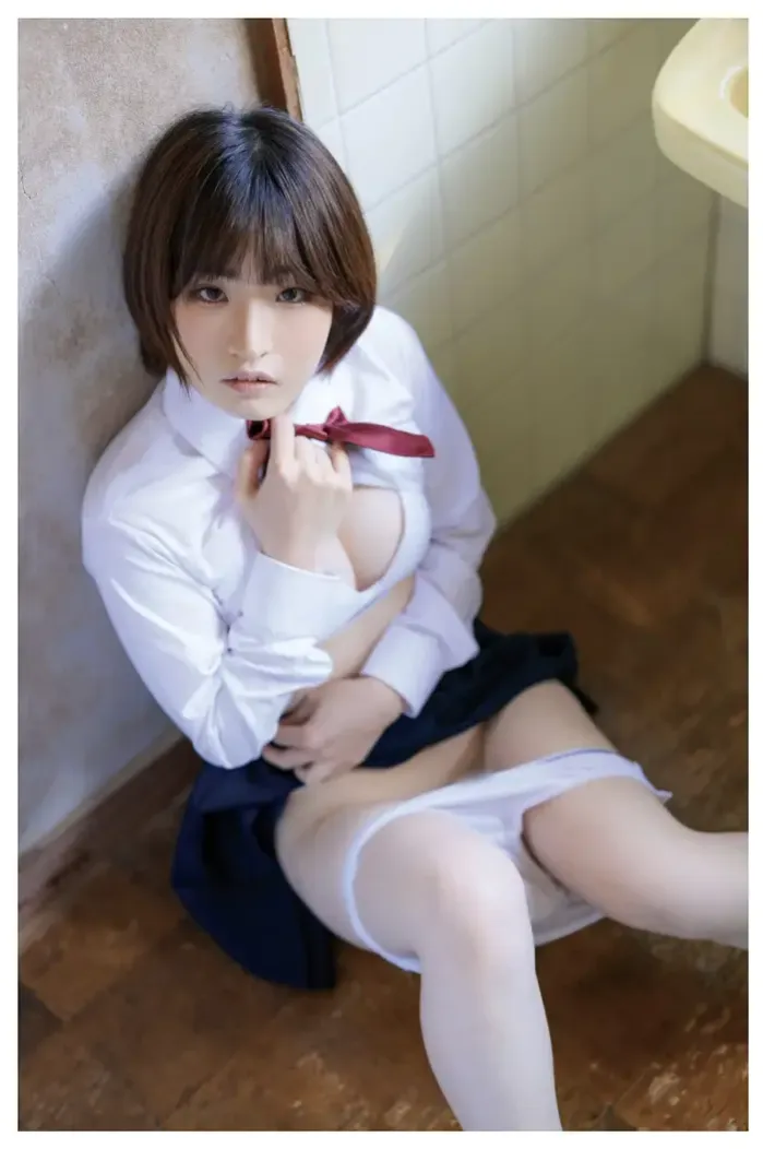 히메노 란, 누드 사진집 「솜털이 춤추듯」 Set.04