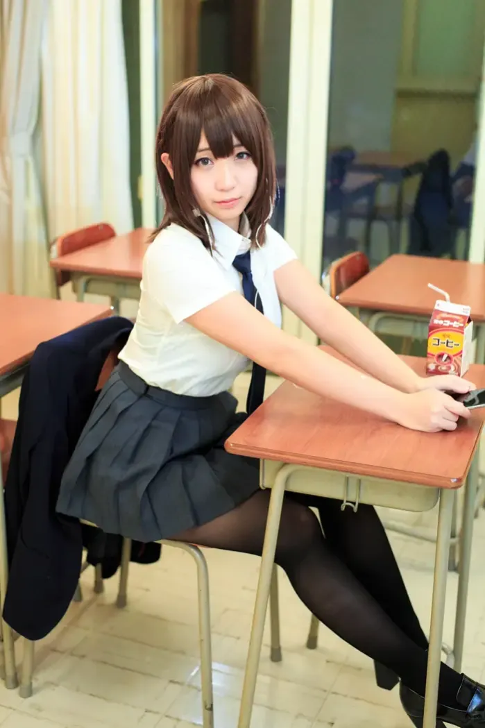 모에 이오리, 사진집 (월요일의 그 아이) Set.04