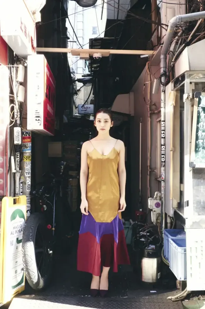 사토 아이리 사진집 「신주쿠 론리네스」 Set.03