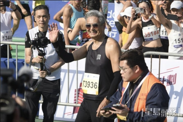 오늘자 주윤발(70세) 근황