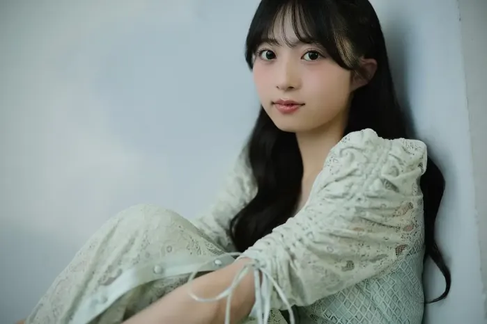 아키야마 유나 위클리 플레이보이 플러스+ 2025.02.23