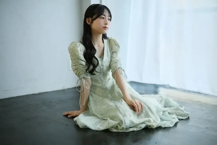 아키야마 유나 위클리 플레이보이 플러스+ 2025.02.23