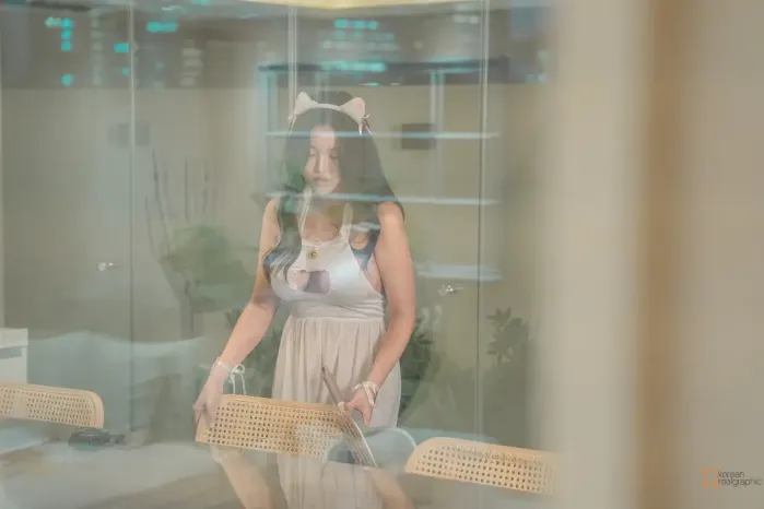 정블리 한국 리얼그래픽 No.123 「고양이 자세 청소」