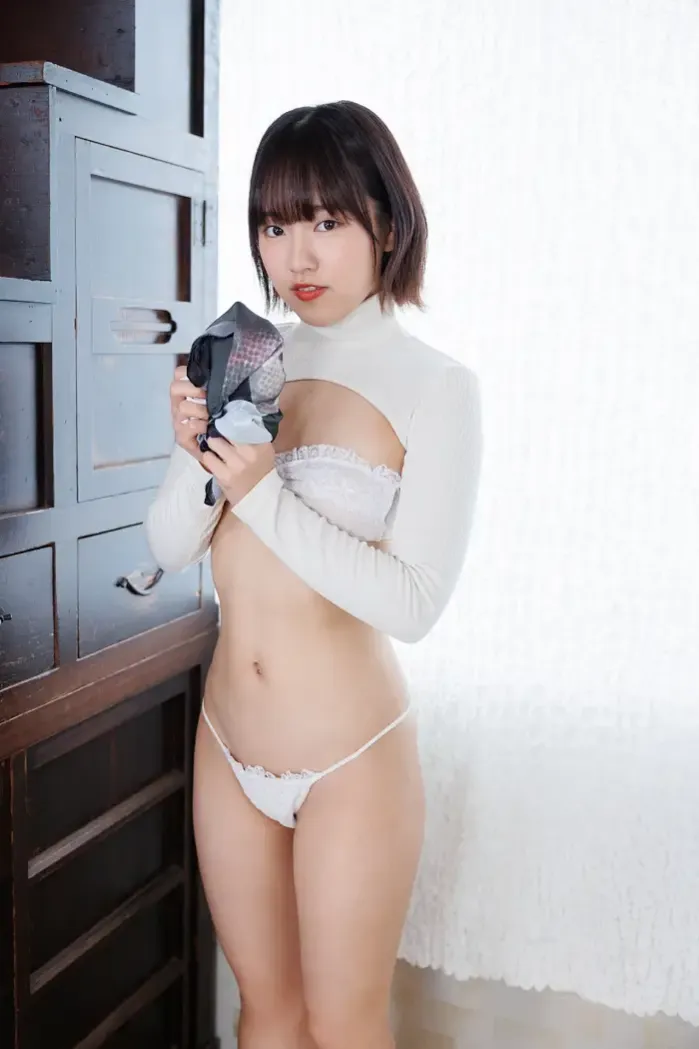 안주 코즈키 (Anjyu Kouzuki) 사진집