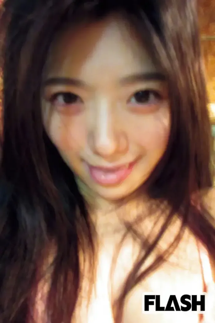 야마다 카나 , 이쿠미, 플래시 2025년 11일호