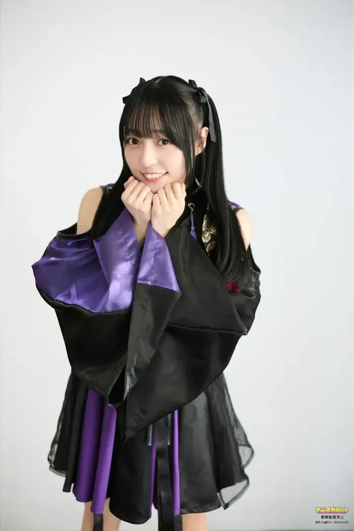 마유 하논, 스즈메 스즈메, 영 매거진 2025년 50호