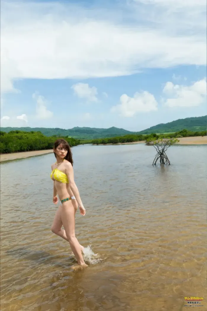 모모츠키 나시코 월간 영 매거진 2025년 12호