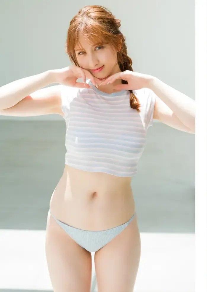 한나 센보쿠야 포토북 「만개하다!」 Set.01