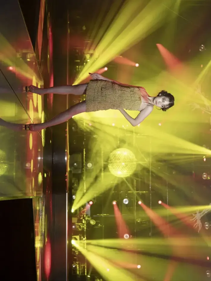 사토 아이리 사진집 「스포트라이트에 비춰져」 Set.02