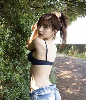 에리와 마리 자매 위클리 플레이보이 No.341 “지나가도 괜찮아, 난 여기 있을게. 2주차”