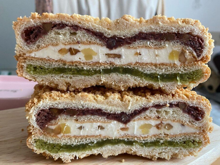 9.jpg 아빠가 빵 사왔다~