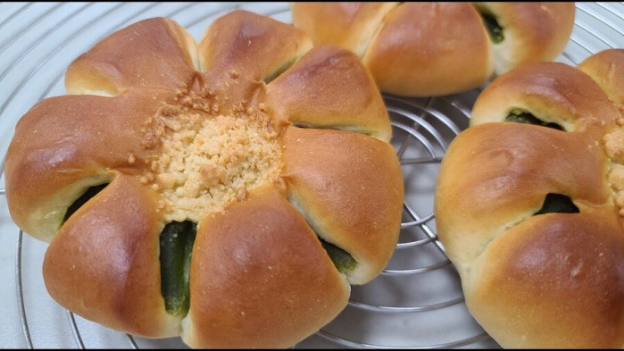 3.jpg 아빠가 빵 사왔다~