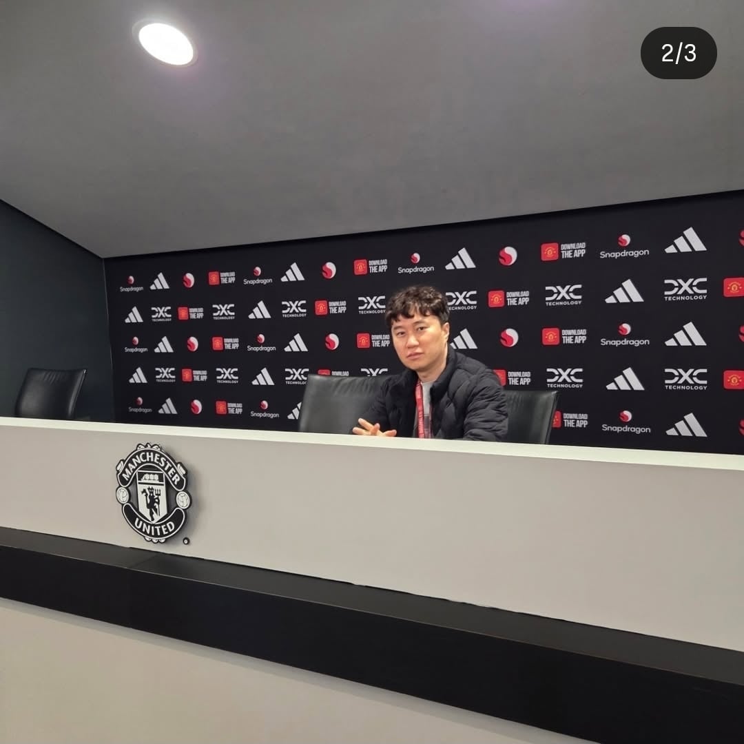 1764247105281-ocm0u6jic6f.jpg 맨유 인스타 공식 계정에 올라온 단군ㅎㄷㄷㄷㄷ