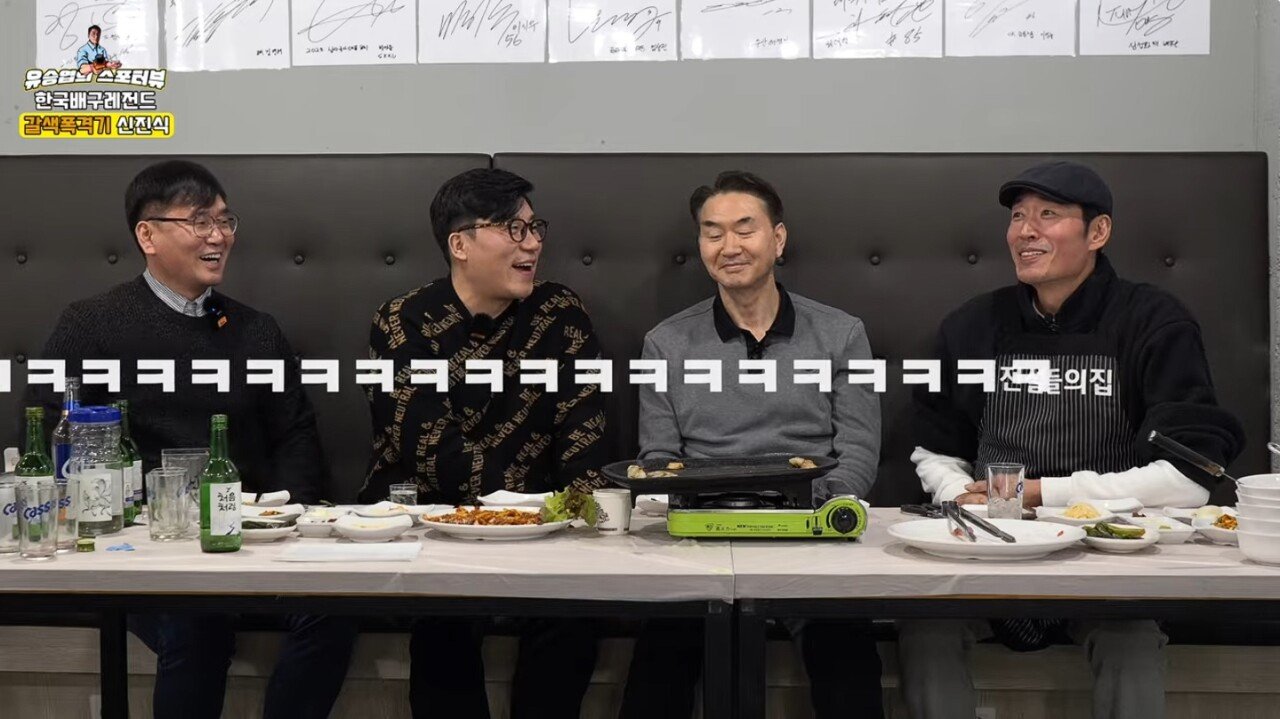 1 (4).jpg 중국프로팀 감독 3년 50억 vs 우리나라 국대 감독