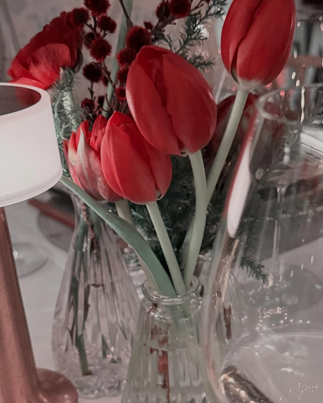 589161540_18085772327587664_7205749274641713736_n.jpg 오늘자 아이브 장원영 인스타