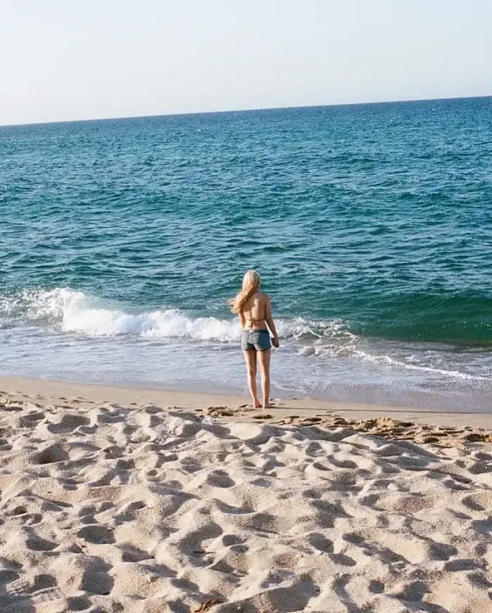 필름으로 찍은 파도는 반짝반짝