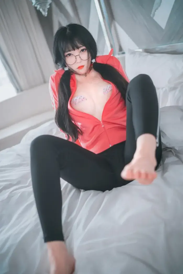 Aram 아람, DJAWA ‘Hot Pink Jersey ’ Set.01