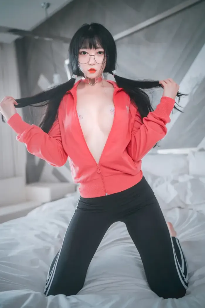 Aram 아람, DJAWA ‘Hot Pink Jersey ’ Set.01