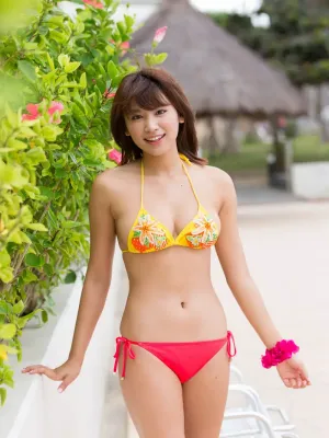 성진국 레이싱 모델 비키니