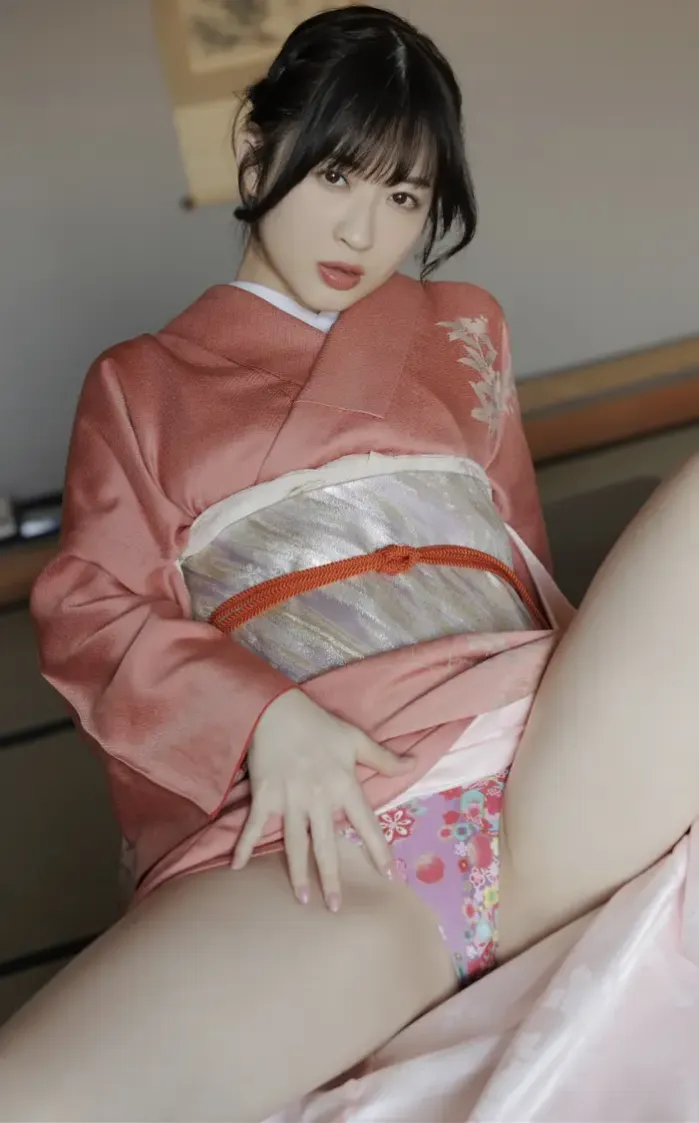 MEIRI 메이리, 디지털 사진집 『Kiss You2』 Set.02