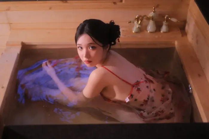 Kang Inkyung 강인경, DJAWA ‘Masked Pirate’