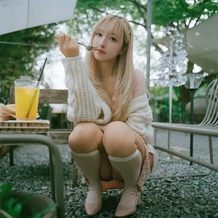 익스프레스 사장님네 아이돌 미모급의 모델 누나