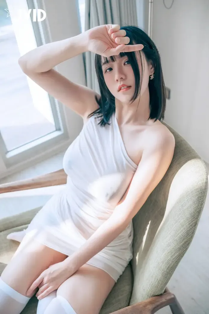 거유 애인의 불륜 여행