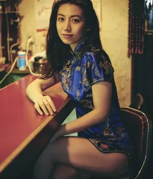 사토 아이리, FRIDAY 디지털 사진집 「신주쿠 로널리네스」 1권